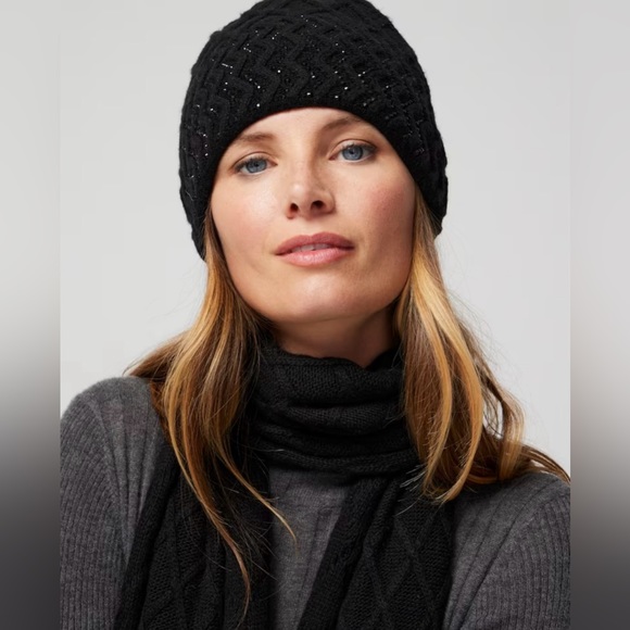 WHBM Rhinestone Patterned hat - Picture 3 of 15